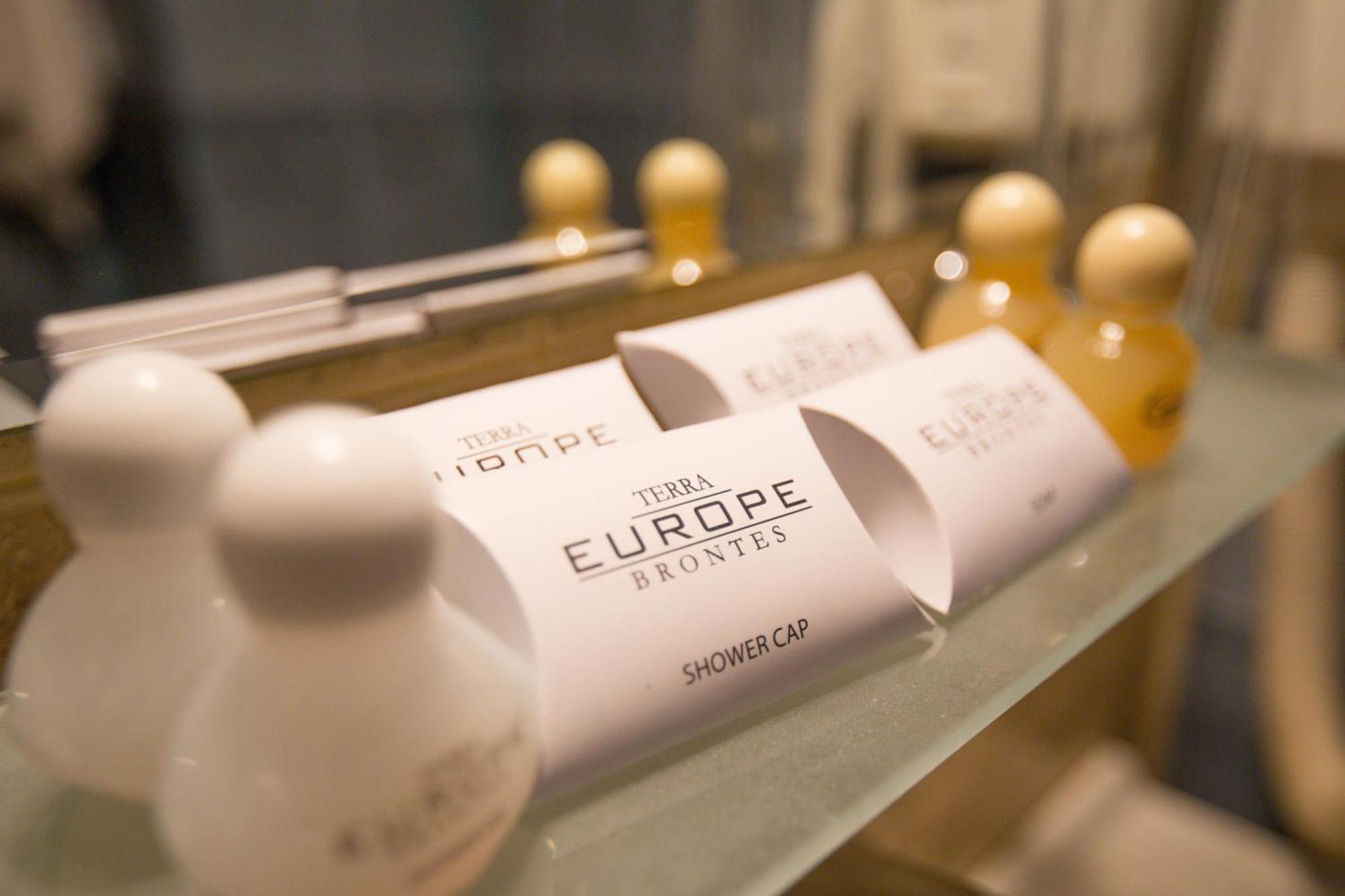 Terra Europe Brontes Hotel 타르고비쉬테 외부 사진
